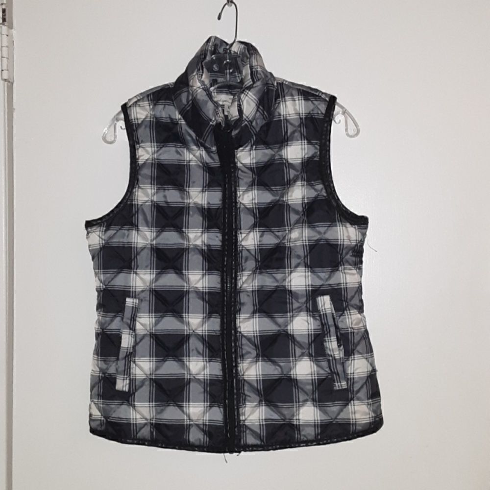 Indigo Saints Plaid Puffer Vest Size Large